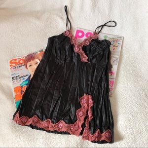 Lace trim black tank top camisole spaghetti straps